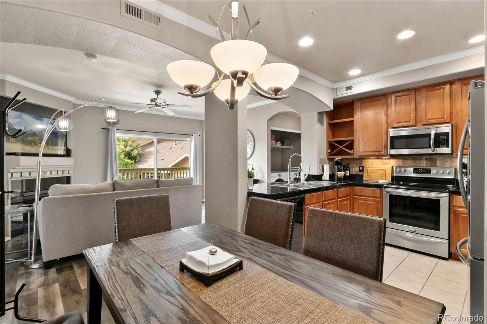 MLS Image #7 for 1801 s dunkirk street,aurora, Colorado