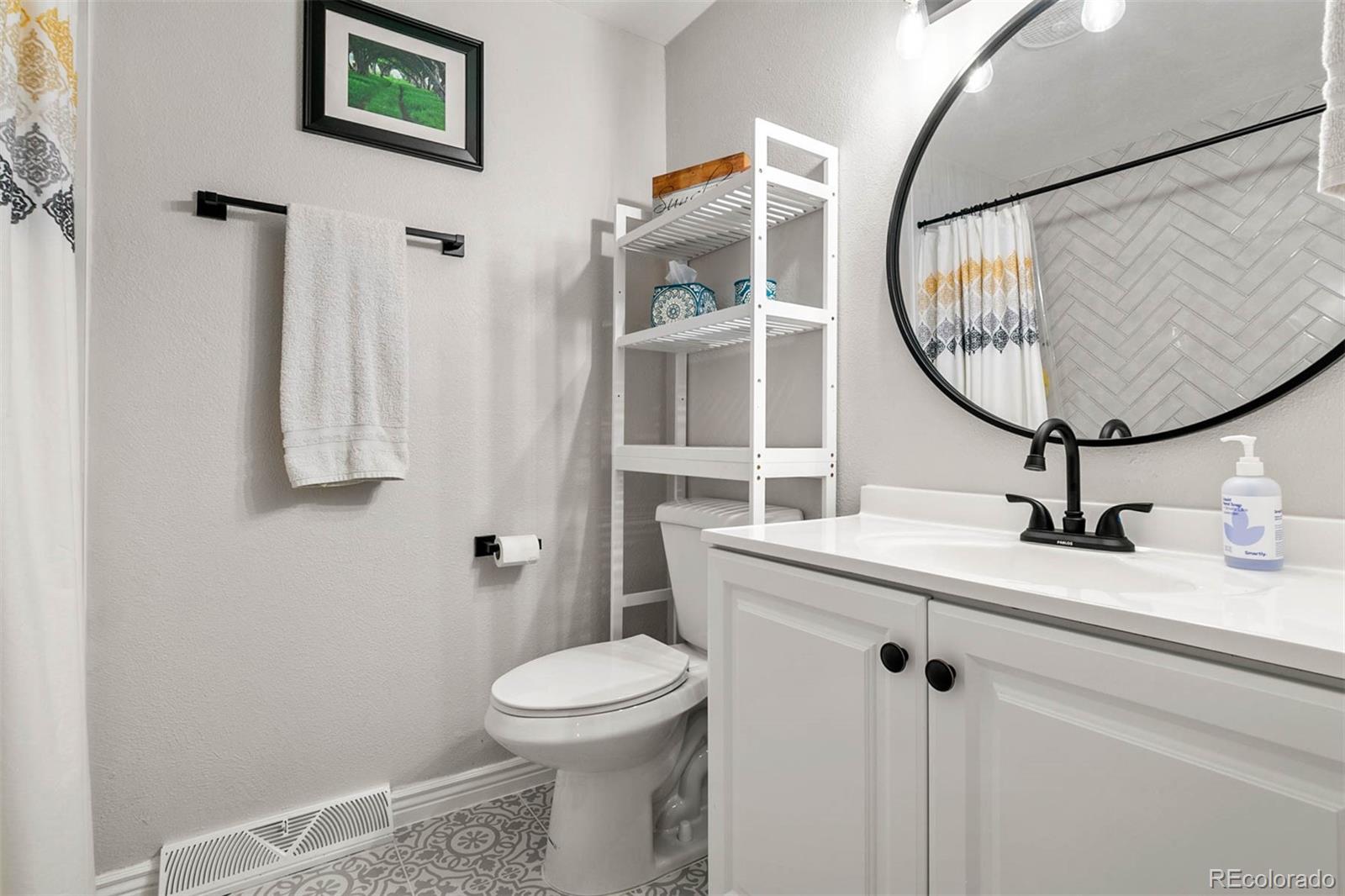 MLS Image #20 for 10356 w 59th place,arvada, Colorado