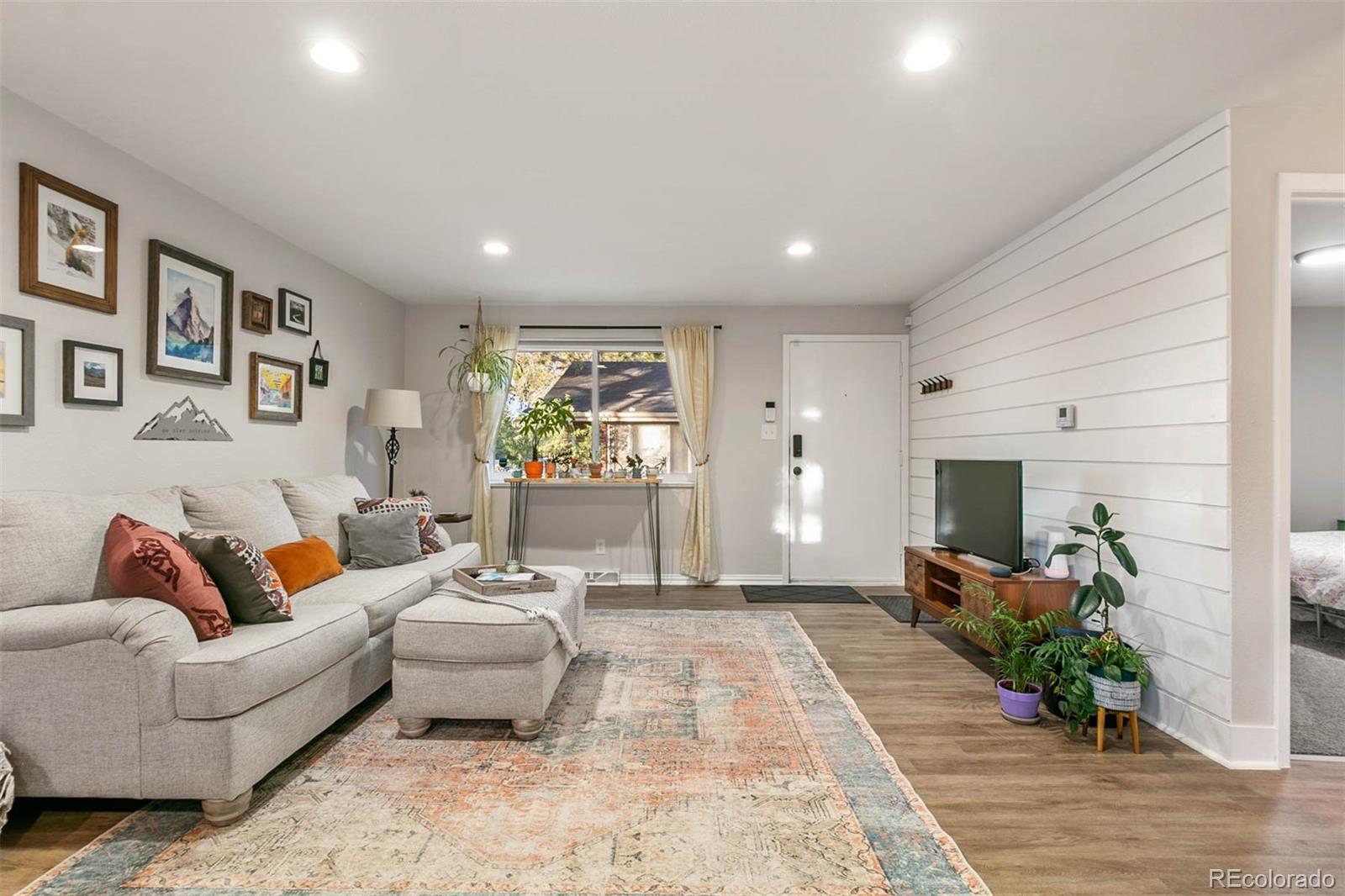 MLS Image #9 for 10356 w 59th place,arvada, Colorado