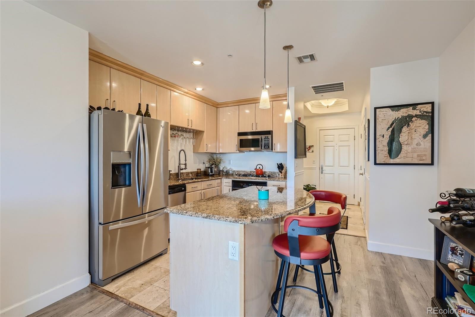 MLS Image #11 for 1827 n grant street,denver, Colorado