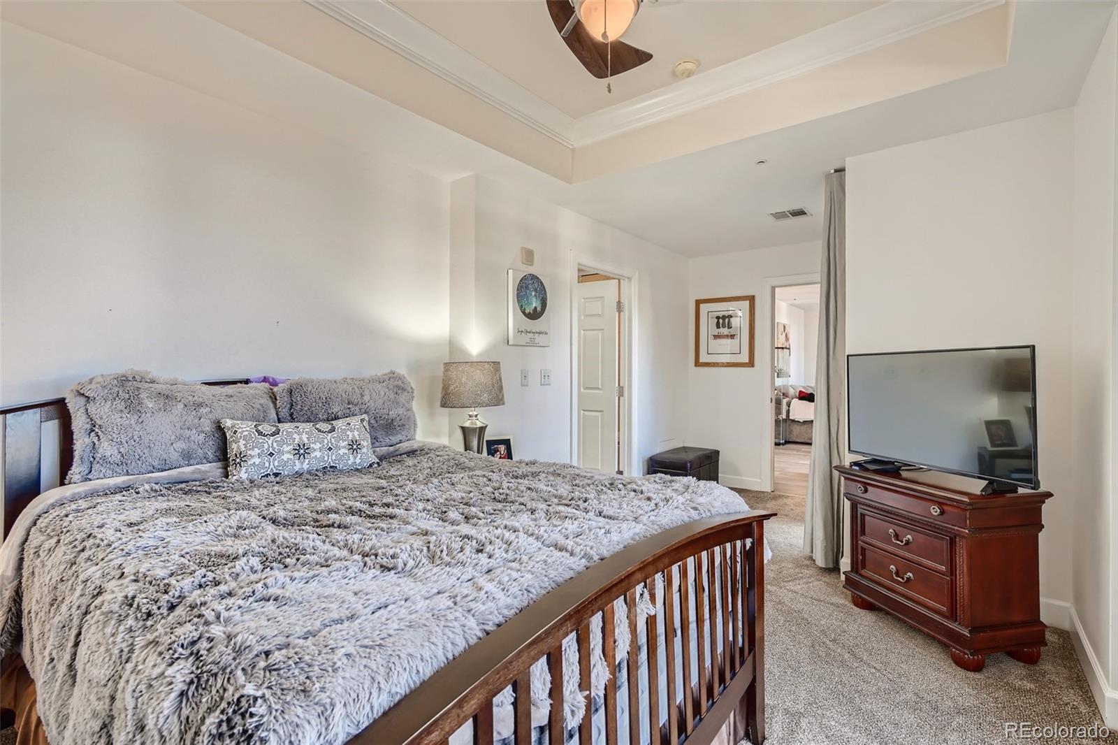 MLS Image #16 for 1827 n grant street,denver, Colorado