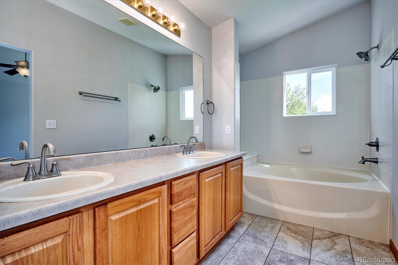 MLS Image #23 for 18060 e orchard place,centennial, Colorado