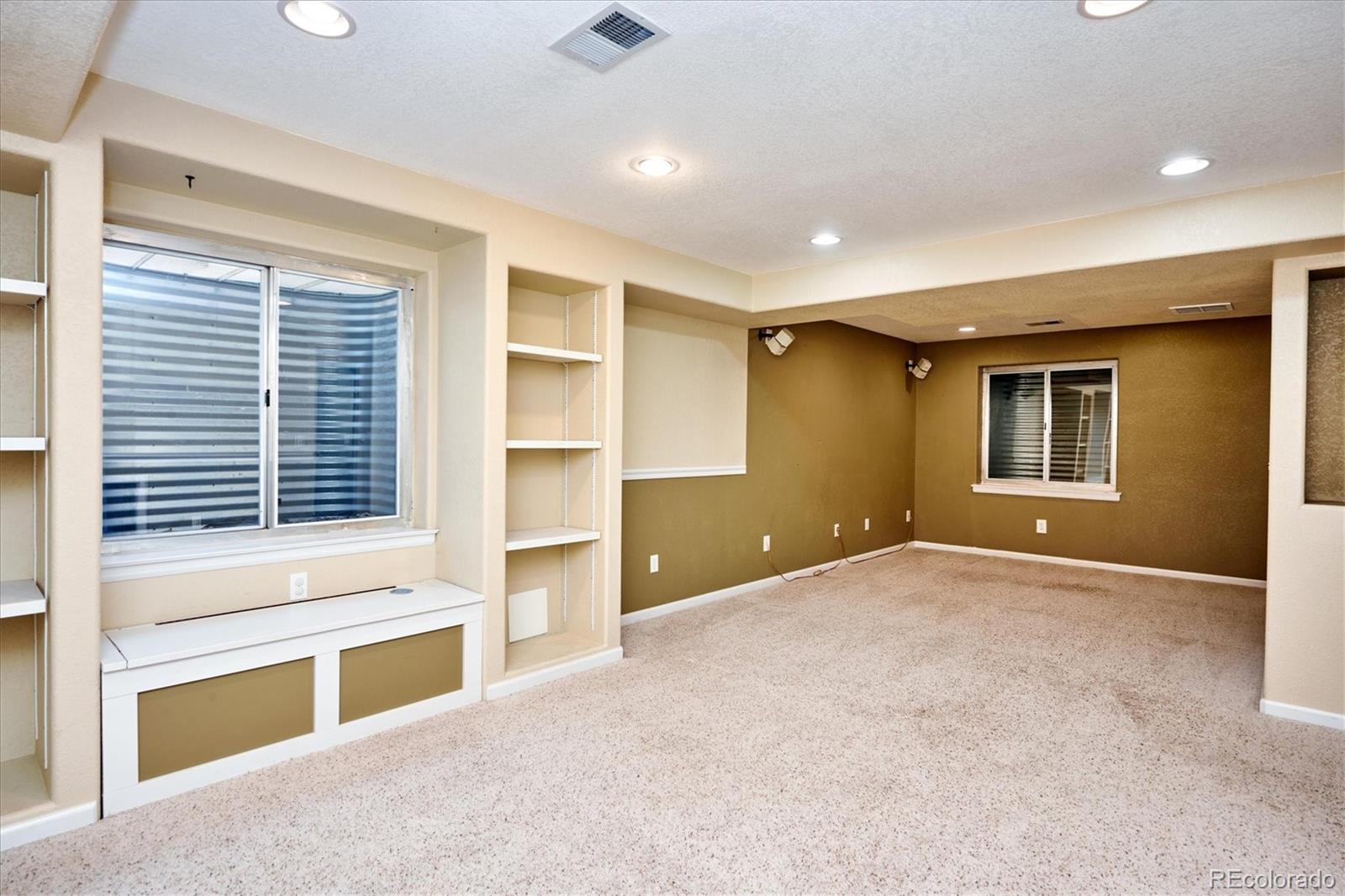 MLS Image #29 for 18060 e orchard place,centennial, Colorado