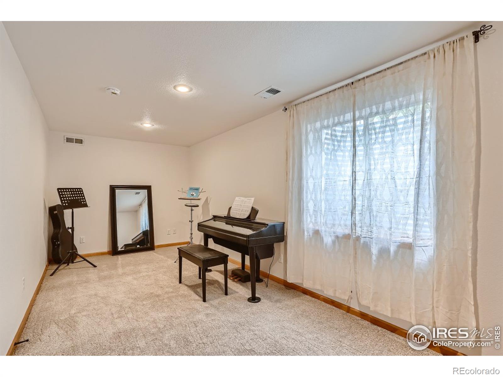 MLS Image #15 for 1638  zinnia circle,lafayette, Colorado