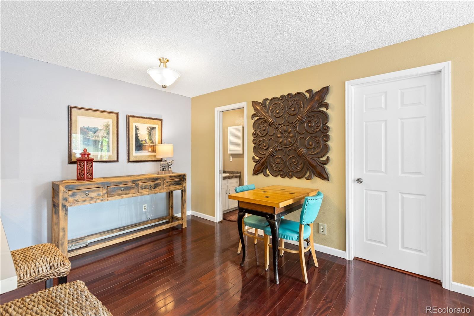 MLS Image #5 for 2306 s troy ,aurora, Colorado