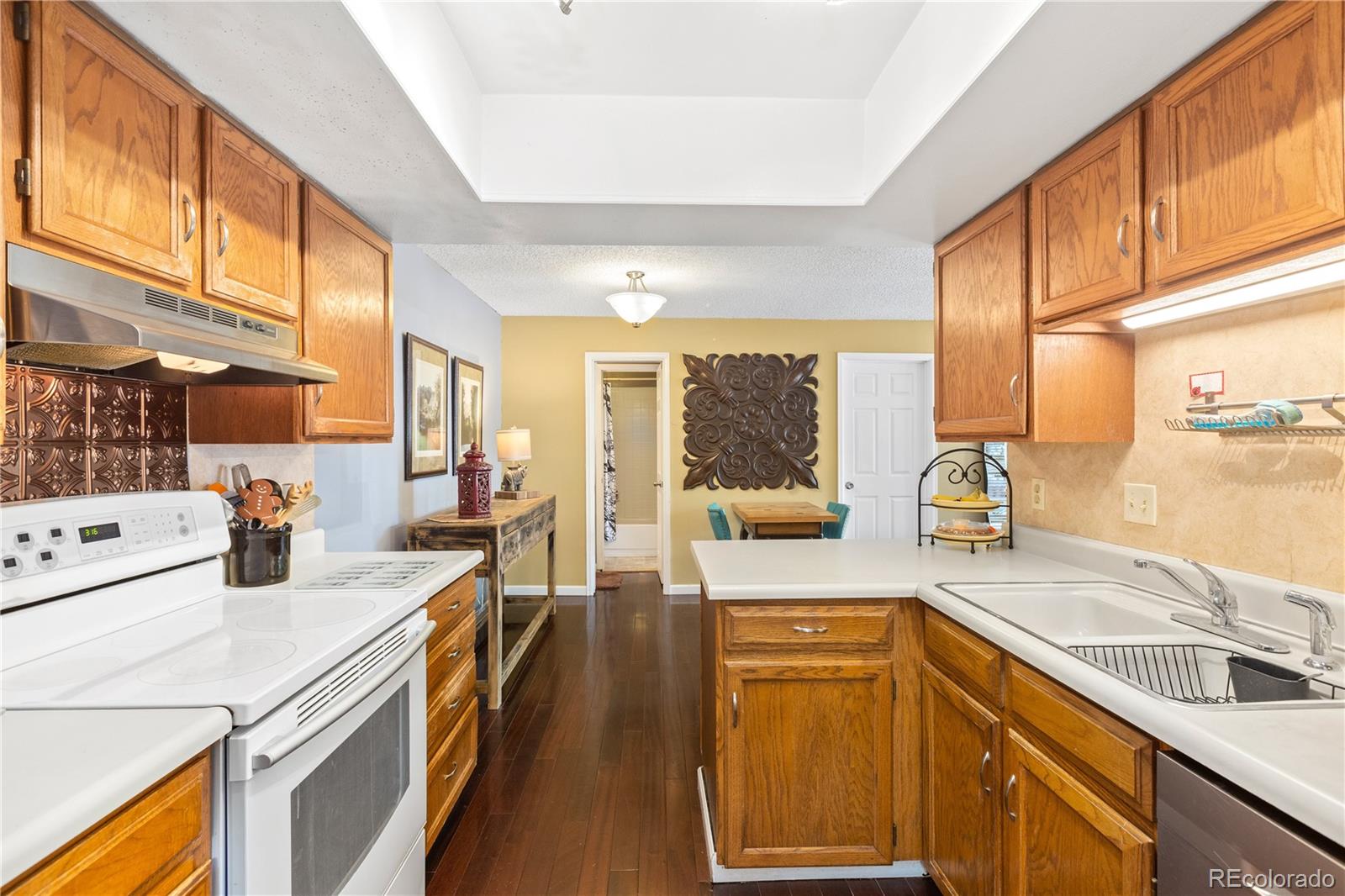 MLS Image #8 for 2306 s troy ,aurora, Colorado