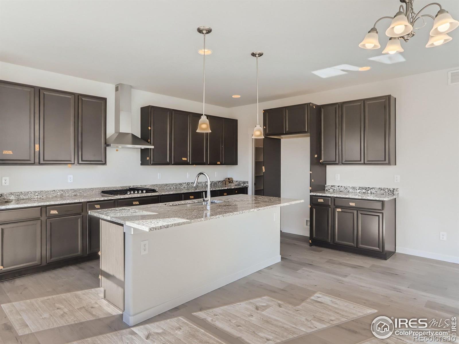 MLS Image #4 for 4262  martinson drive,loveland, Colorado