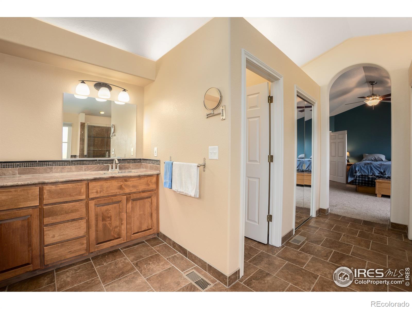 MLS Image #17 for 3020  blue mountain court,loveland, Colorado