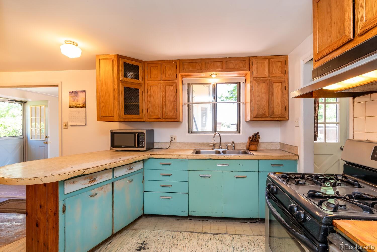 MLS Image #9 for 8360  quivira drive,denver, Colorado