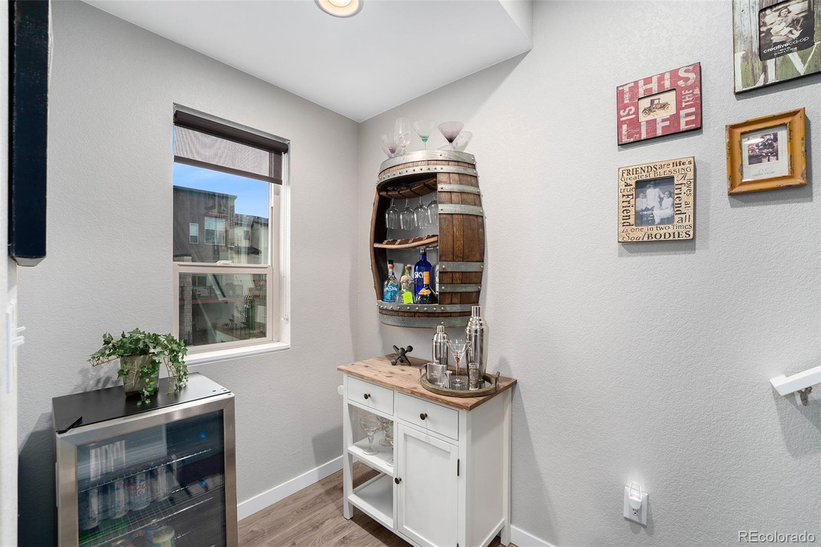 MLS Image #11 for 9097 e 50th avenue,denver, Colorado