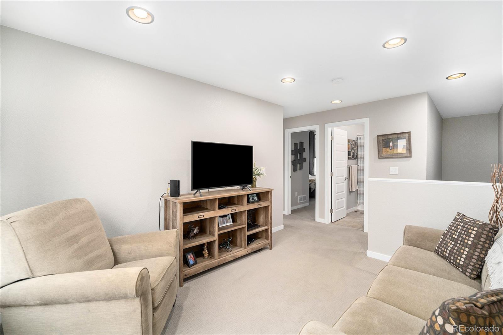 MLS Image #16 for 9097 e 50th avenue,denver, Colorado