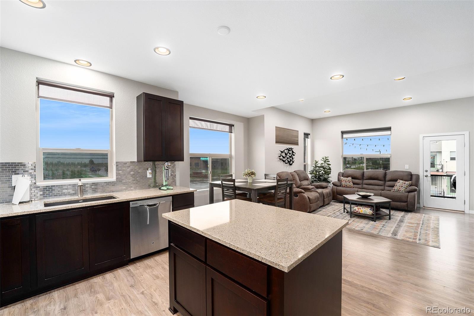 MLS Image #3 for 9097 e 50th avenue,denver, Colorado