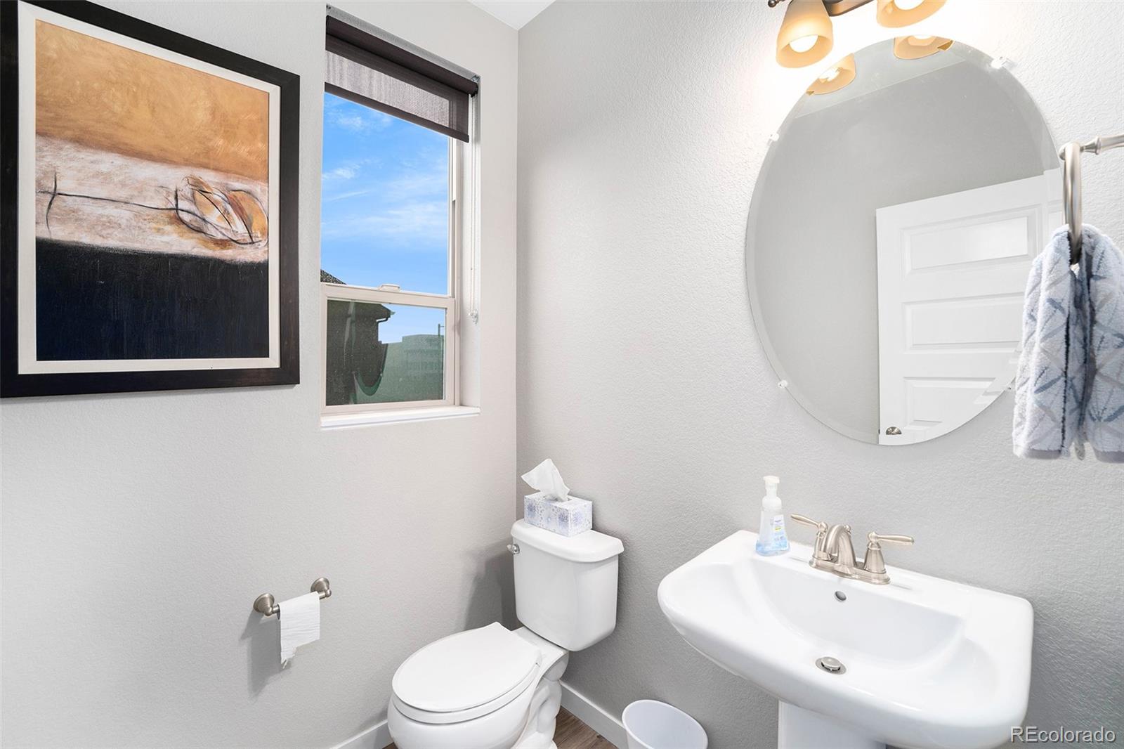 MLS Image #7 for 9097 e 50th avenue,denver, Colorado