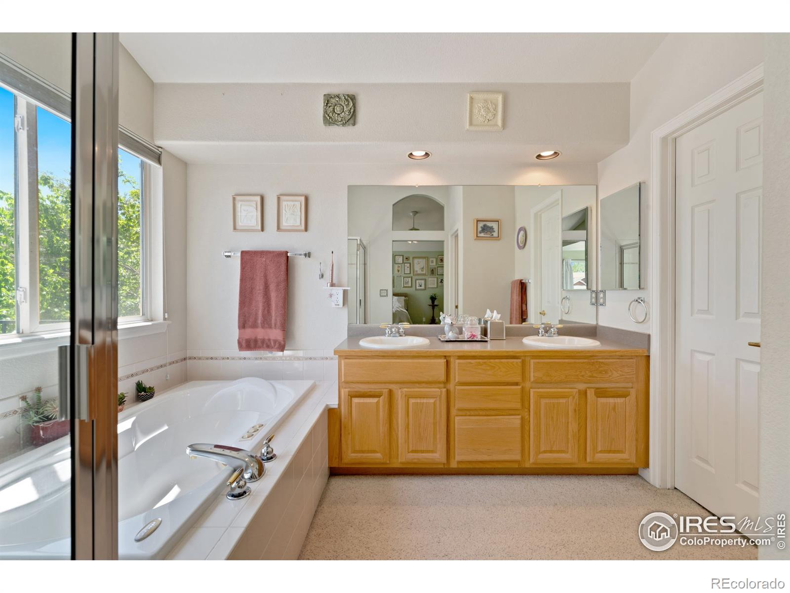 MLS Image #19 for 740  teal circle,longmont, Colorado