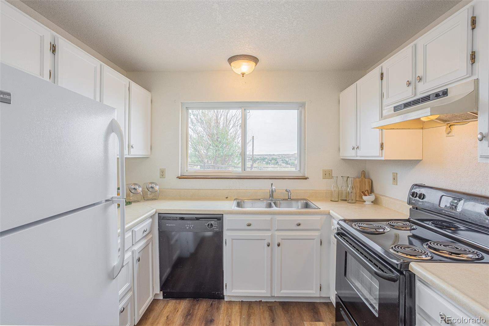 MLS Image #10 for 4185  scotch pine drive,colorado springs, Colorado
