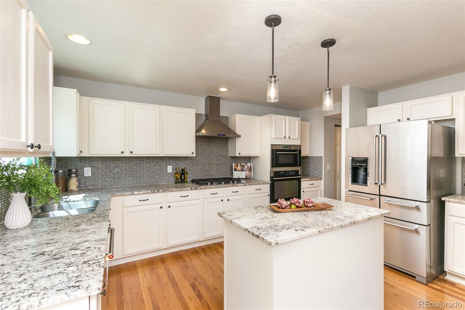 MLS Image #8 for 5365  oak court,arvada, Colorado