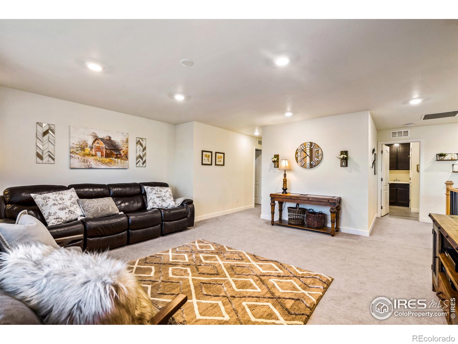 MLS Image #12 for 7100  thunderview drive,timnath, Colorado