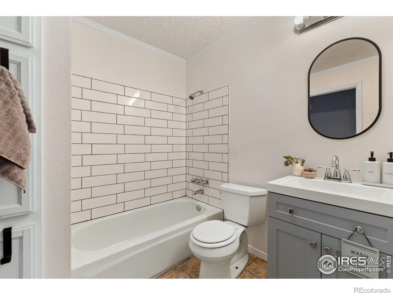 MLS Image #11 for 2106  wedgewood drive,greeley, Colorado