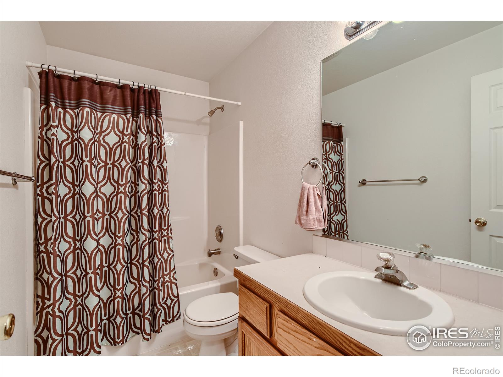 MLS Image #15 for 710  5th street,kersey, Colorado