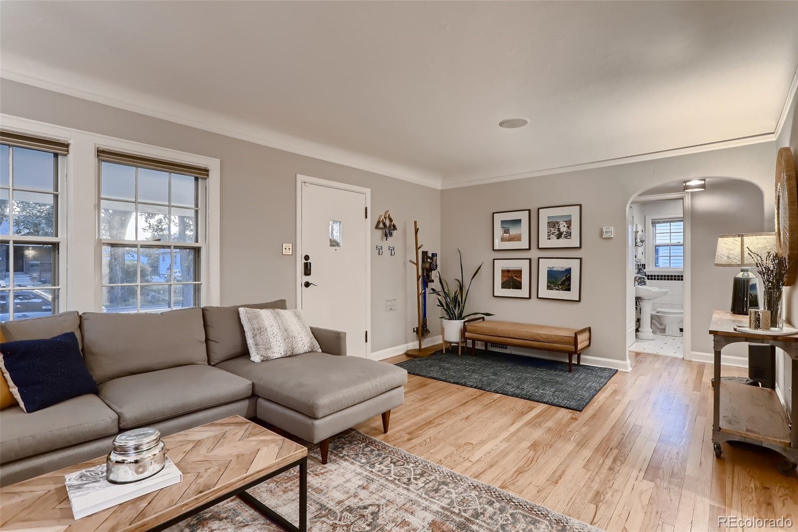 MLS Image #6 for 1738 s franklin street,denver, Colorado
