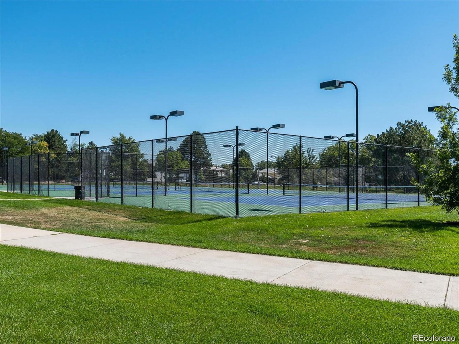 MLS Image #32 for 1255 s monaco parkway,denver, Colorado