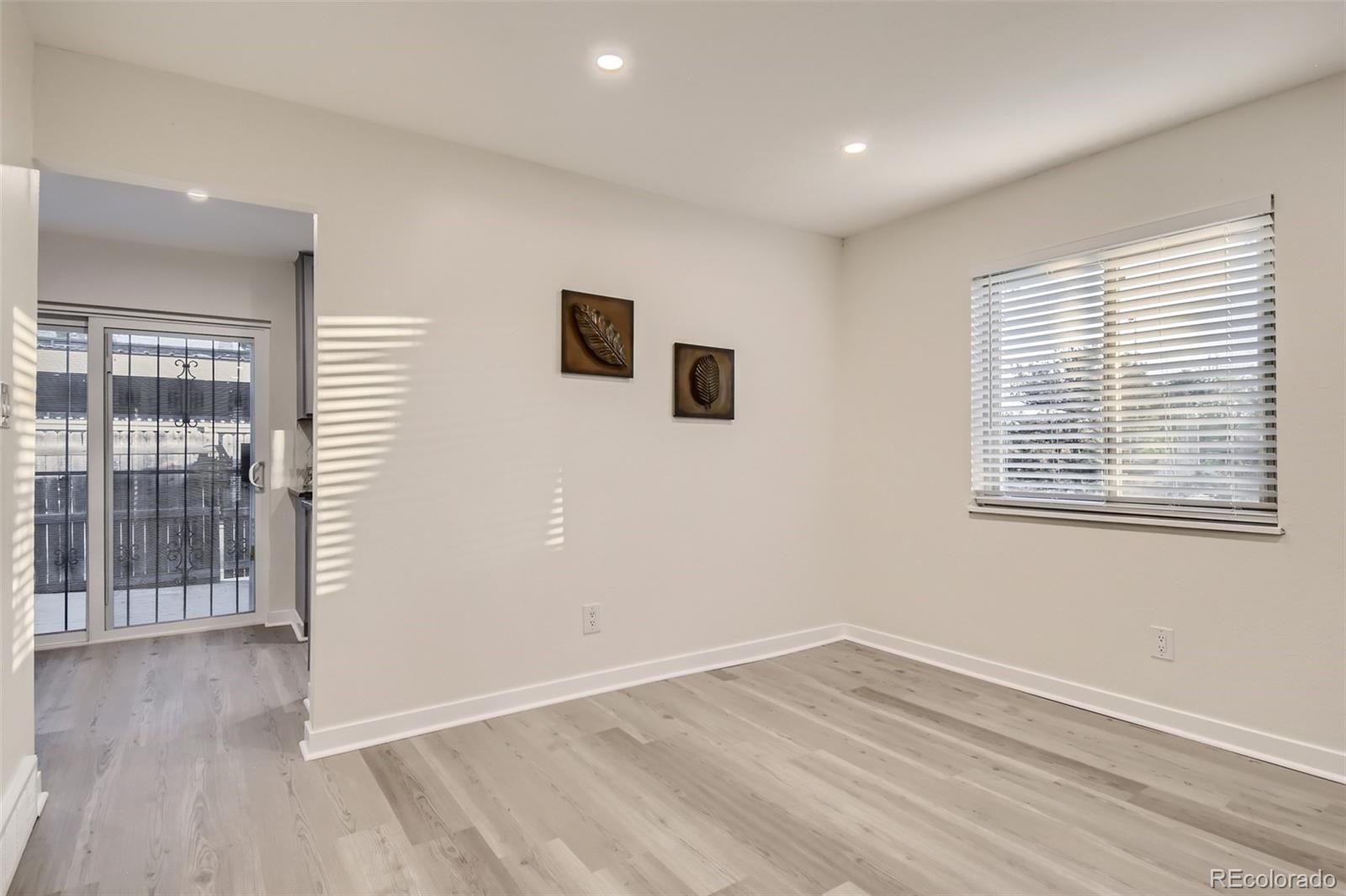 MLS Image #8 for 1255 s monaco parkway,denver, Colorado