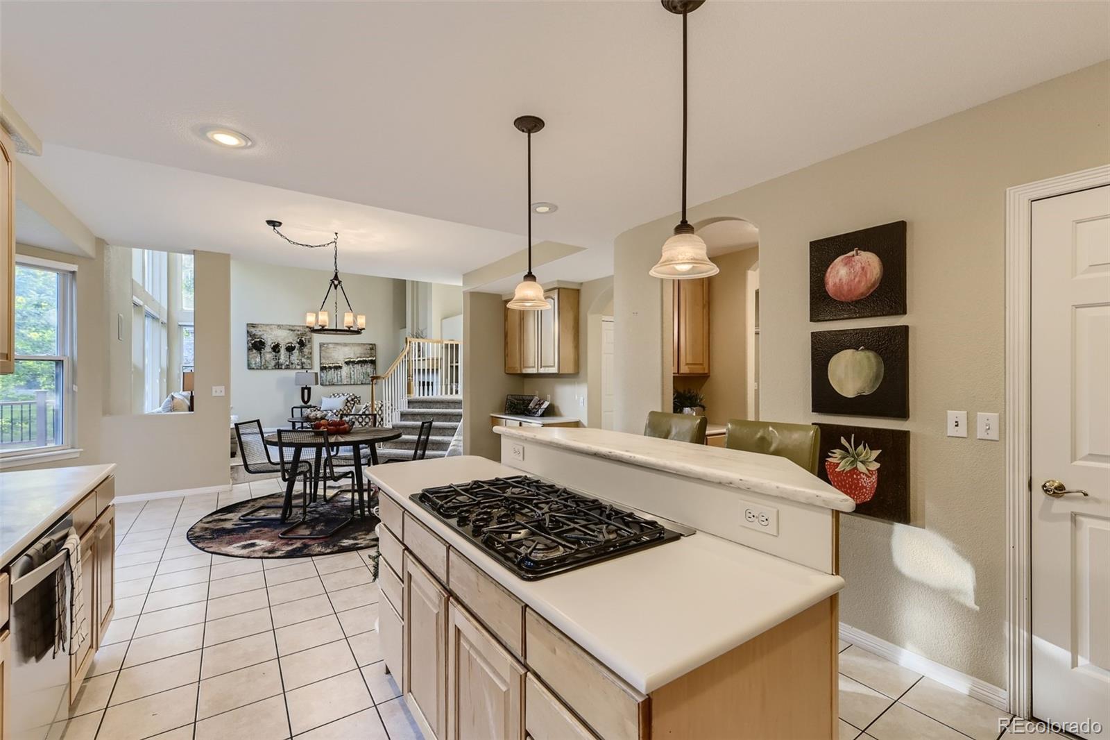 MLS Image #12 for 6317 s jamaica court,englewood, Colorado