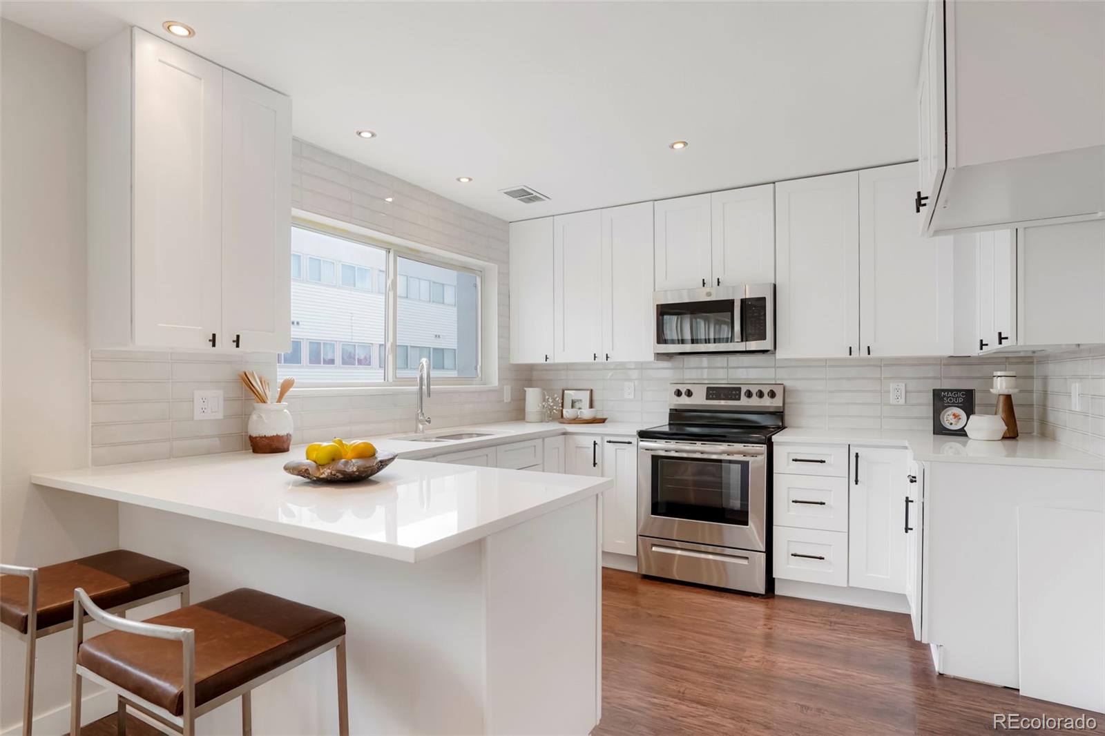 MLS Image #12 for 2304 s troy street,aurora, Colorado