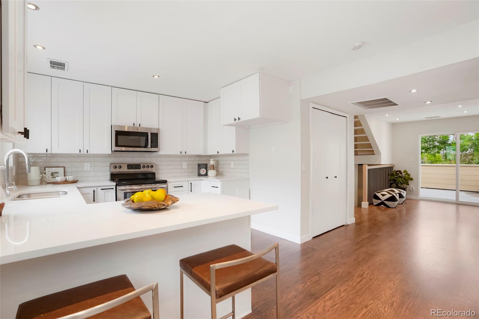 MLS Image #13 for 2304 s troy street,aurora, Colorado