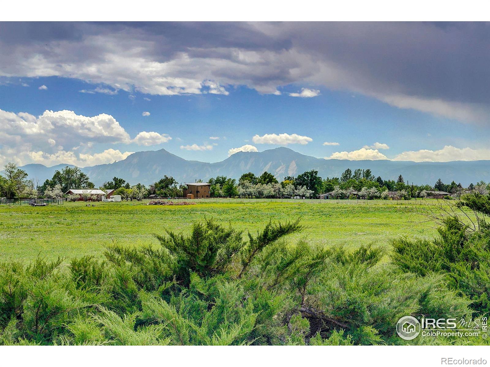 MLS Image #3 for 5860 s orchard creek circle,boulder, Colorado