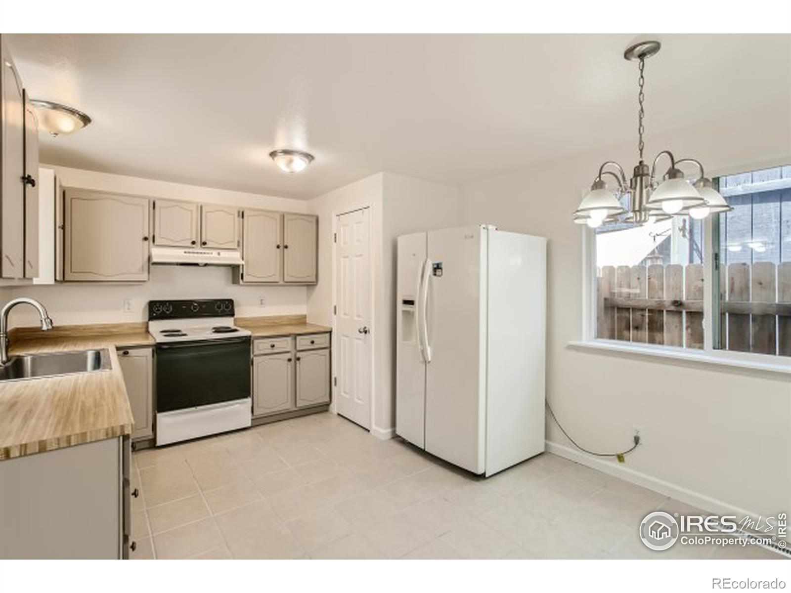 MLS Image #4 for 1239  meadow street,longmont, Colorado