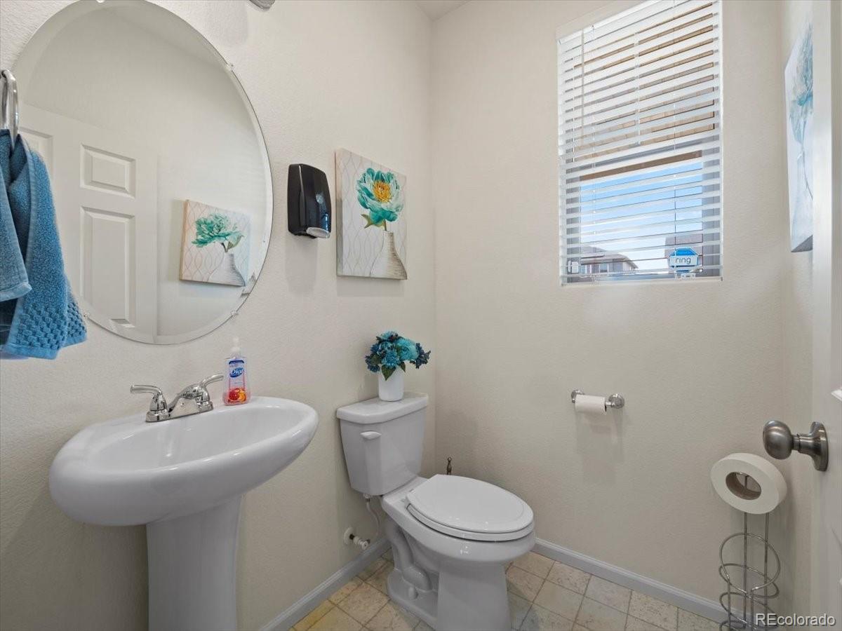 MLS Image #4 for 5286  ventura street,denver, Colorado