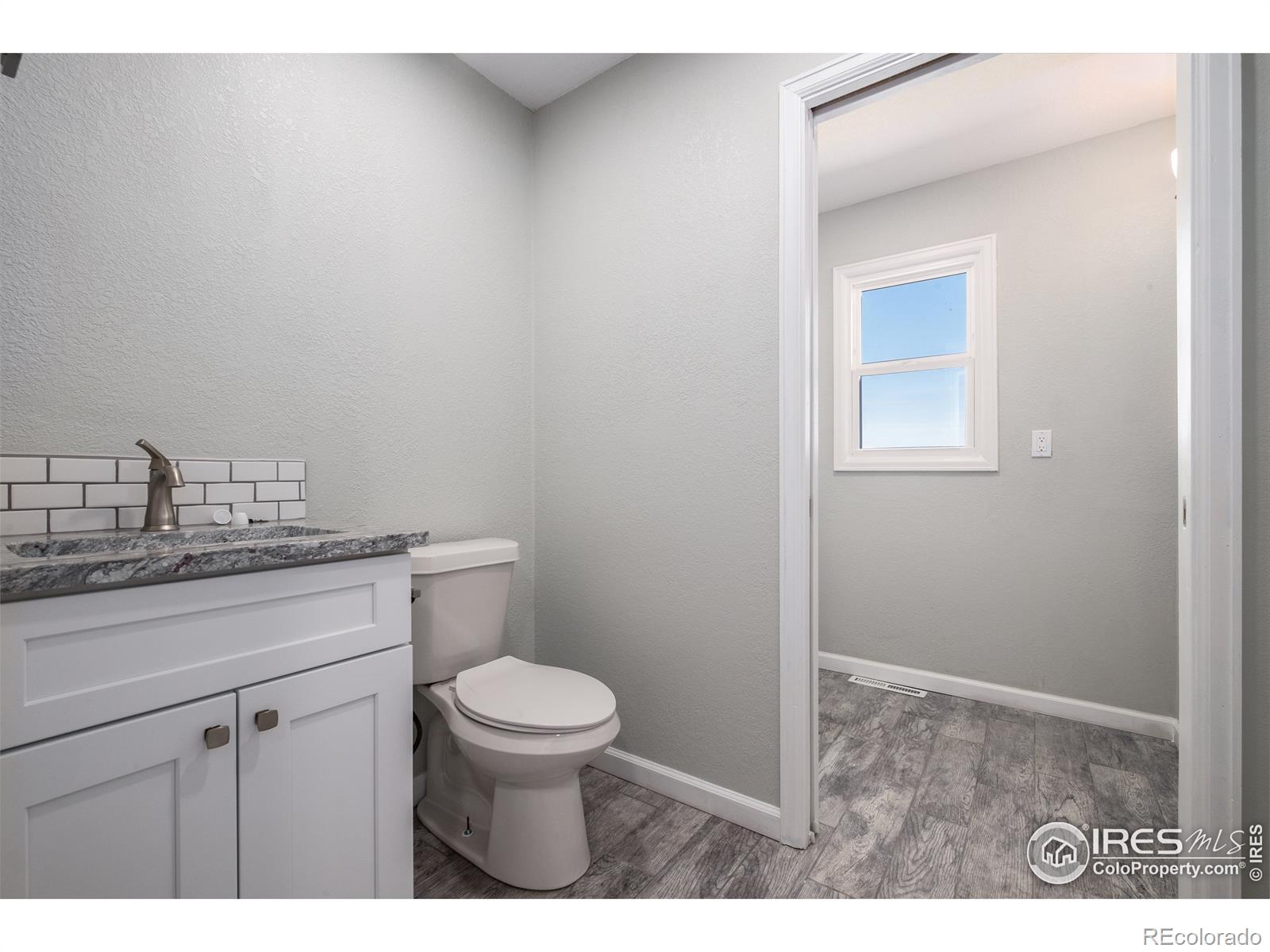 MLS Image #12 for 6915  algonquin drive,loveland, Colorado