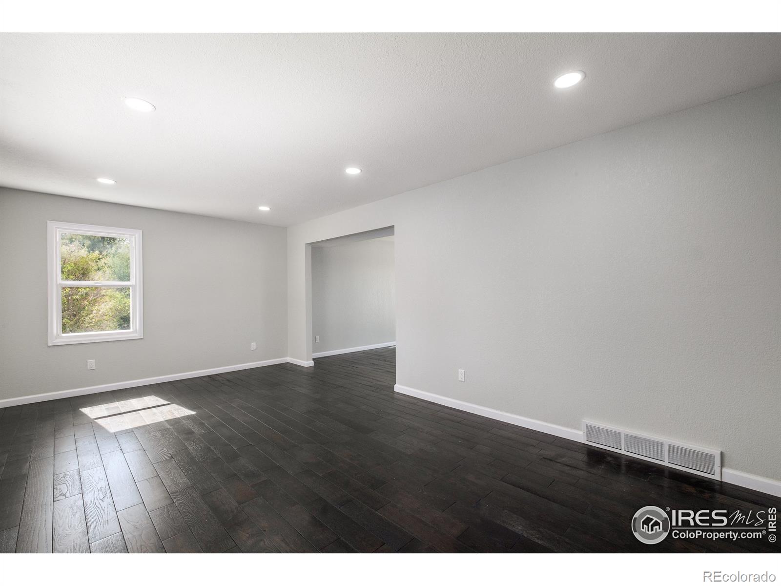 MLS Image #4 for 6915  algonquin drive,loveland, Colorado