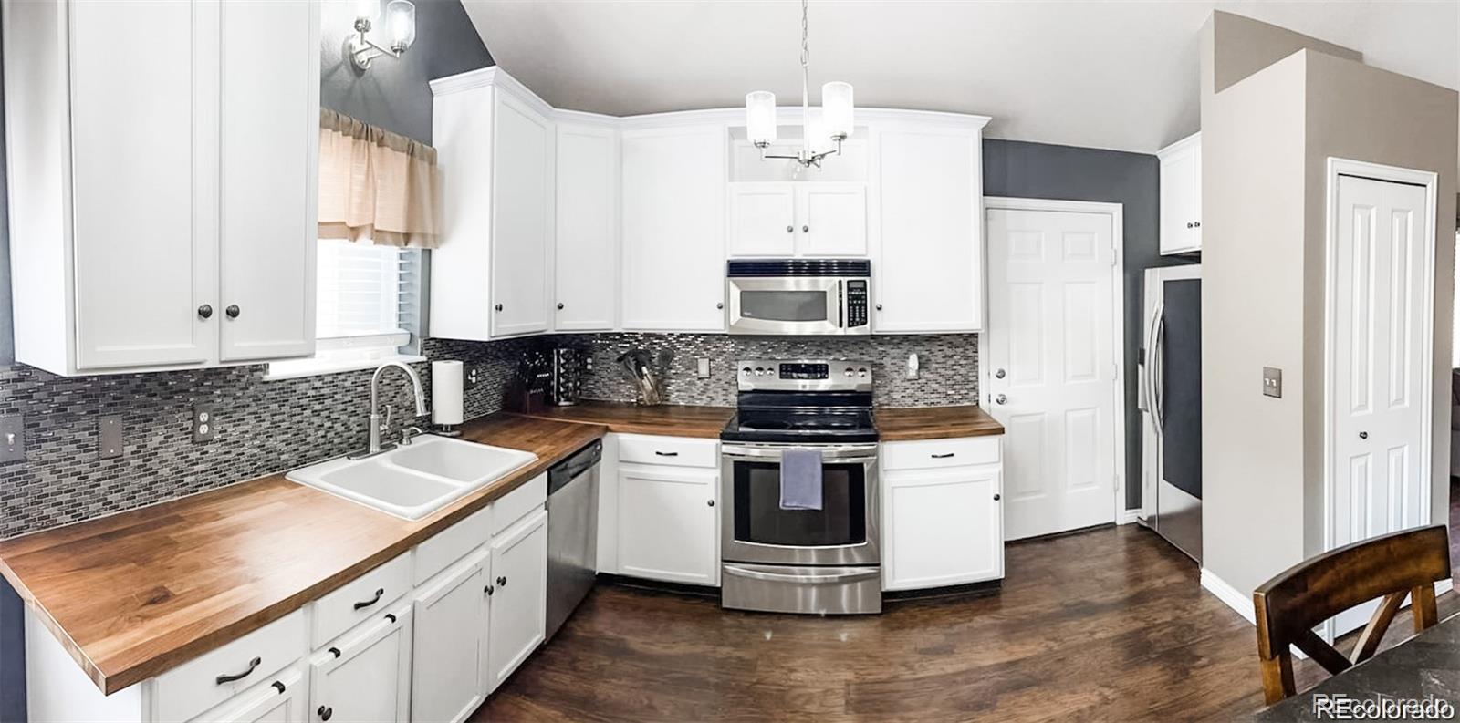 MLS Image #3 for 20885 e belleview place,centennial, Colorado