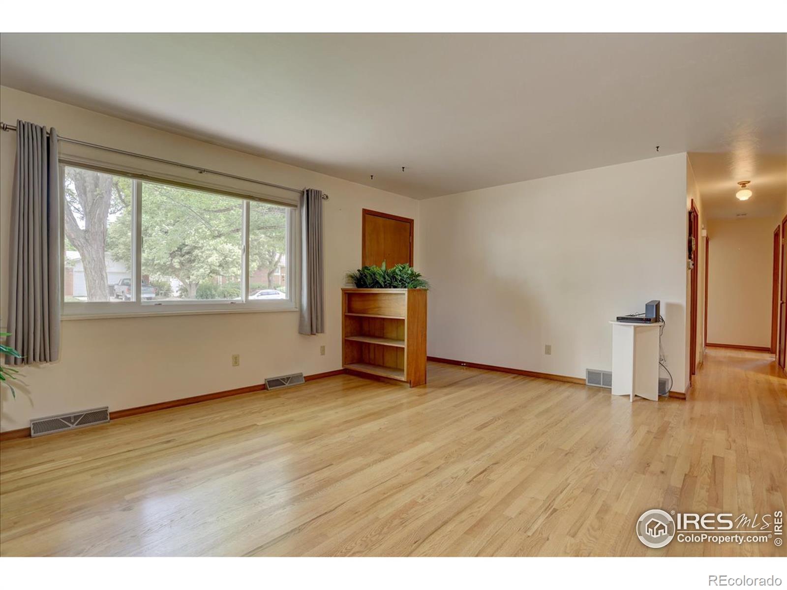 MLS Image #4 for 2109 s arthur avenue,loveland, Colorado