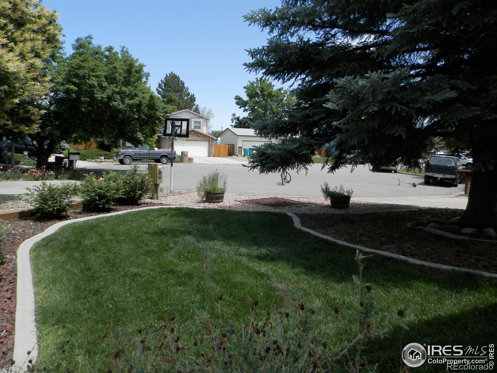 MLS Image #24 for 811  douglas place,berthoud, Colorado