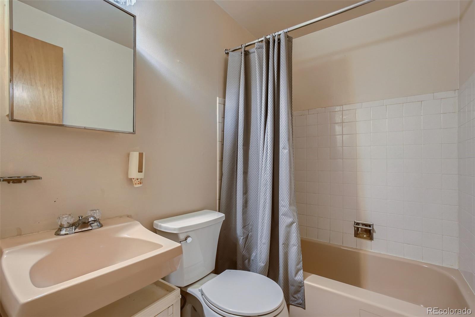 MLS Image #7 for 1256 s dover way,lakewood, Colorado