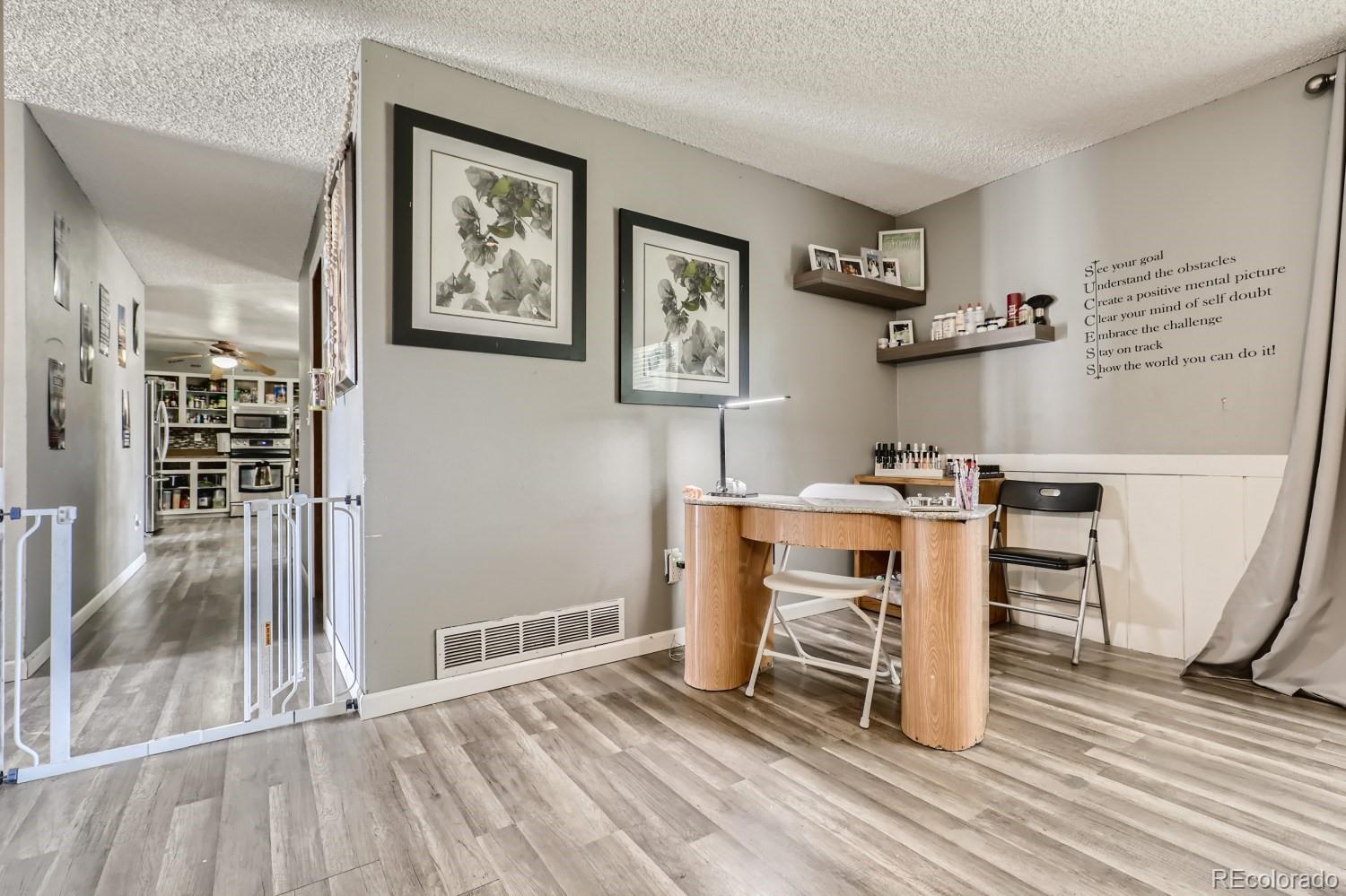 MLS Image #12 for 4622  frankfort way,denver, Colorado