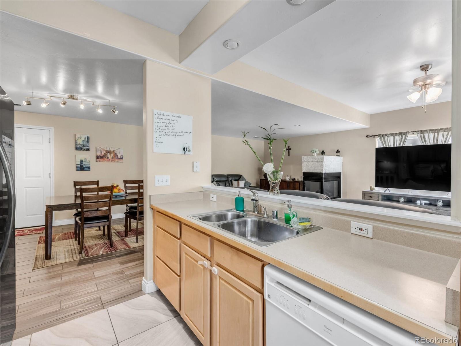 MLS Image #14 for 1567  roseanna drive,northglenn, Colorado