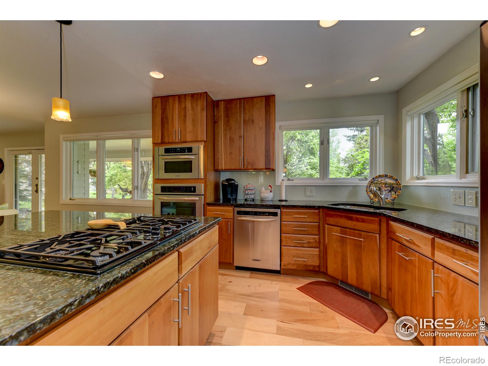 MLS Image #17 for 7426  park circle,boulder, Colorado