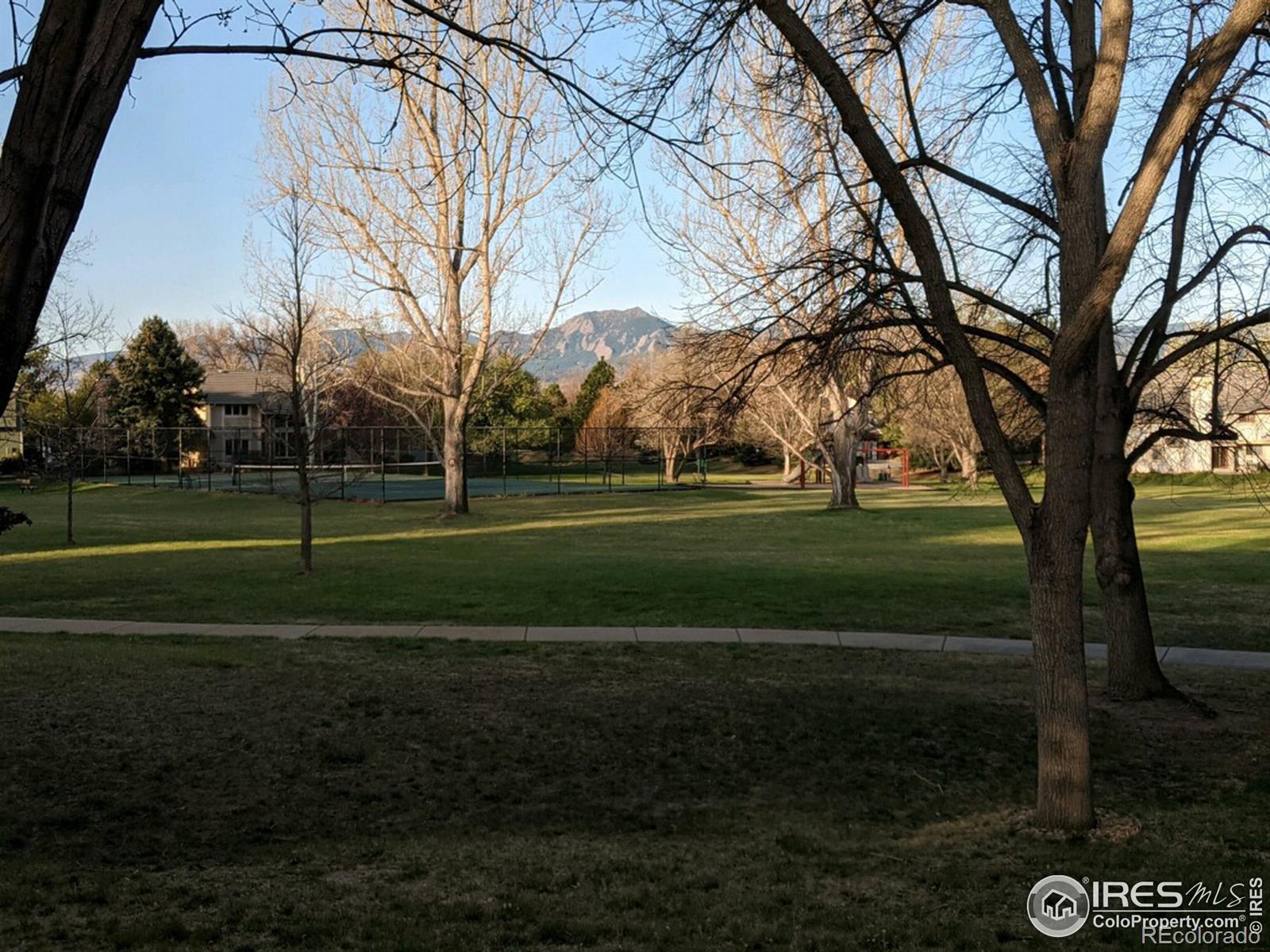 MLS Image #39 for 7426  park circle,boulder, Colorado