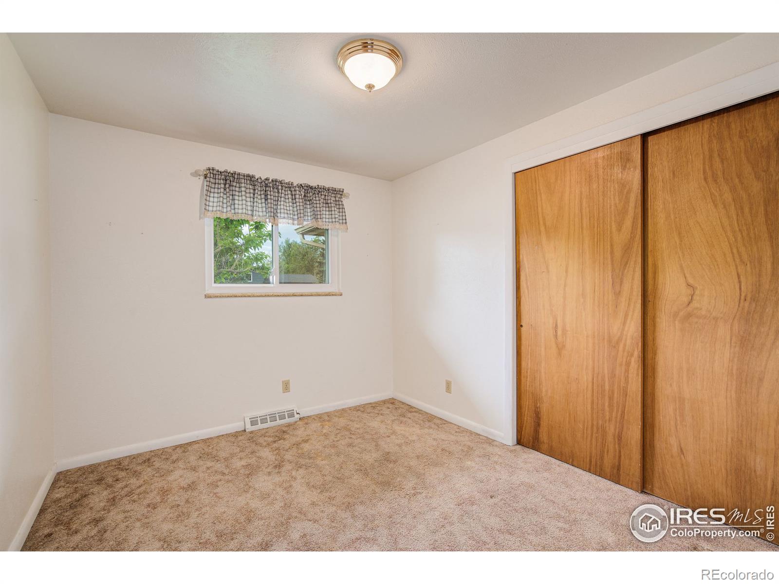 MLS Image #13 for 925  franklin avenue,berthoud, Colorado