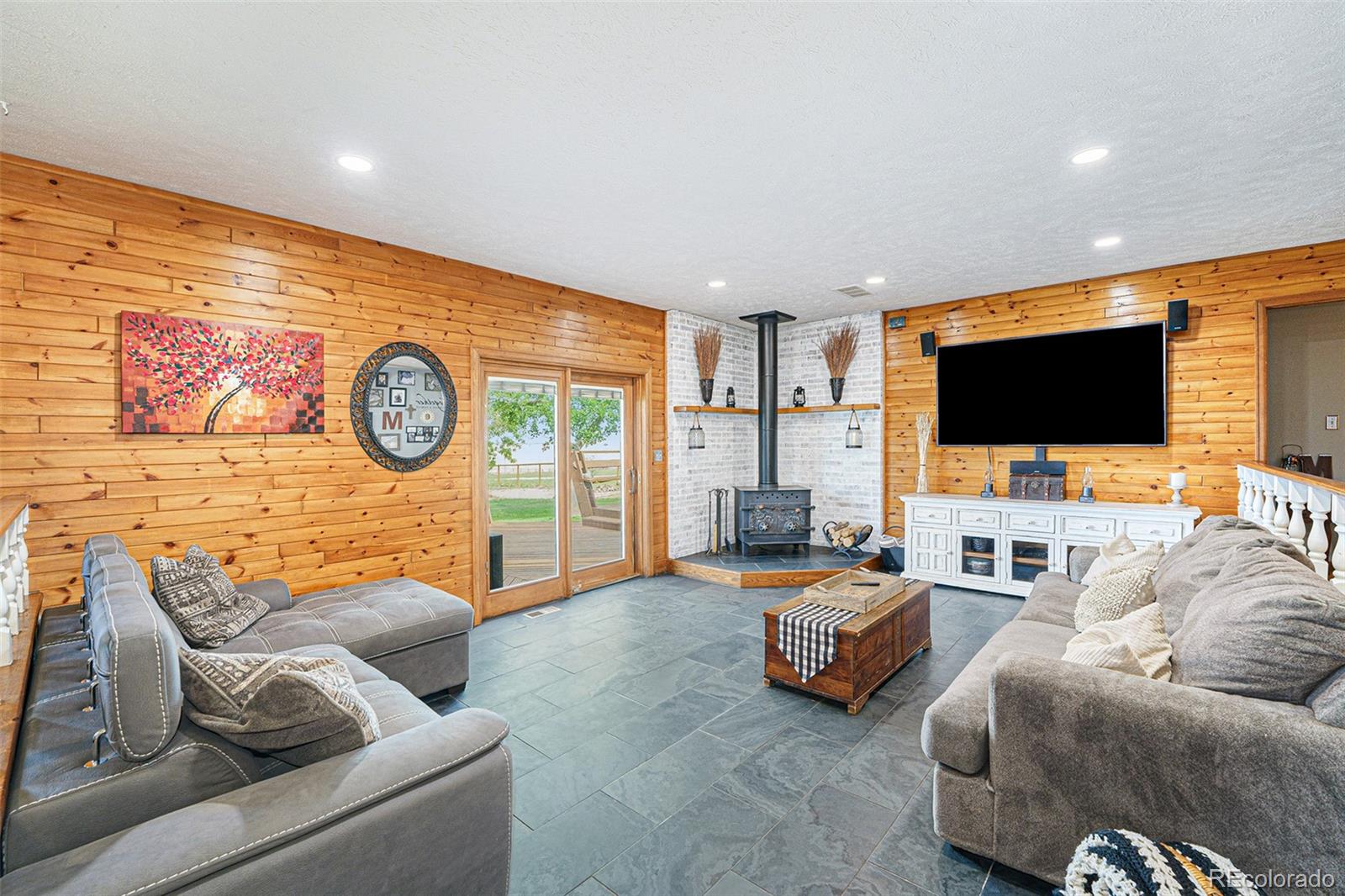 MLS Image #3 for 59946 e commanche way,strasburg, Colorado