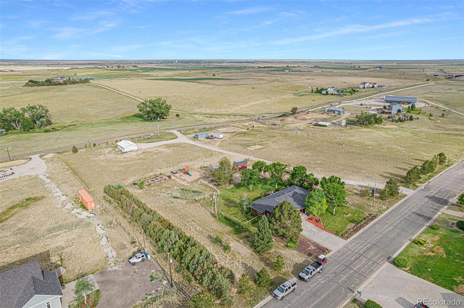 MLS Image #35 for 59946 e commanche way,strasburg, Colorado