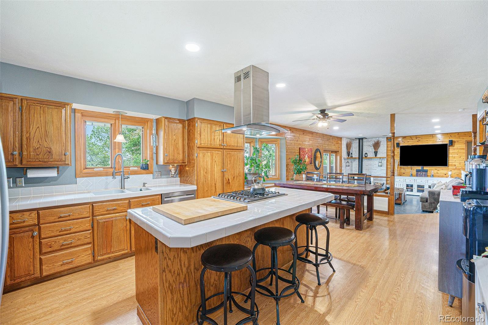 MLS Image #7 for 59946 e commanche way,strasburg, Colorado