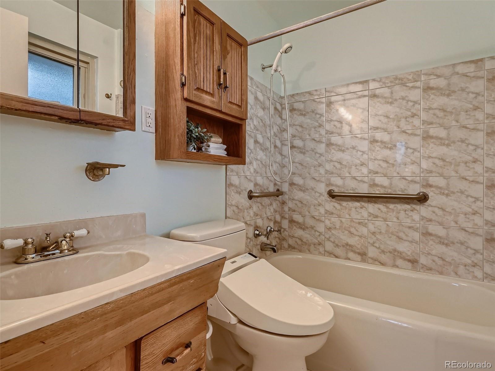 MLS Image #23 for 2140  willow lane,lakewood, Colorado