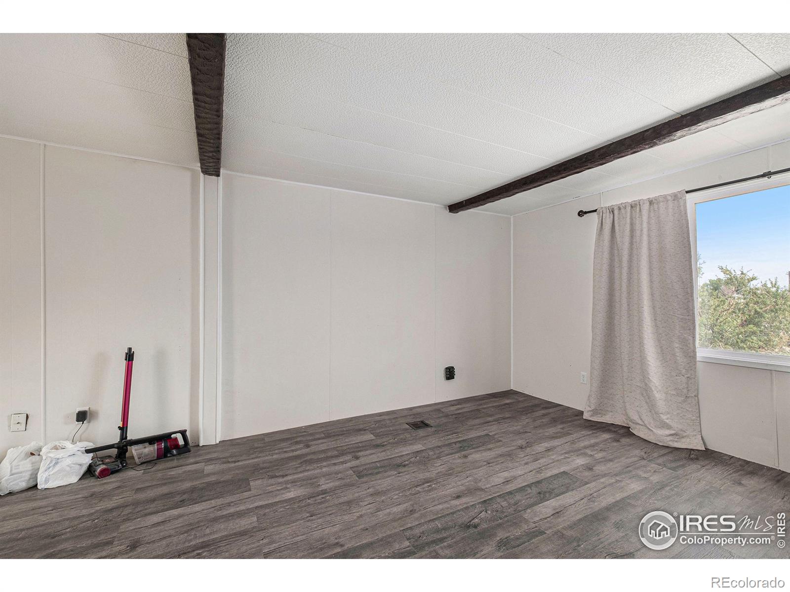 MLS Image #3 for 24185  1st street,weldona, Colorado