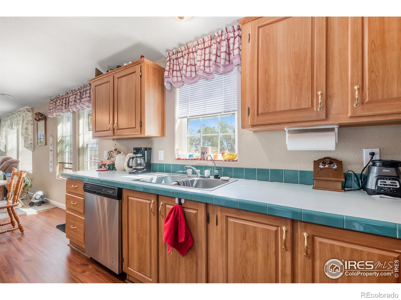 MLS Image #12 for 31802  county road 78 ,galeton, Colorado