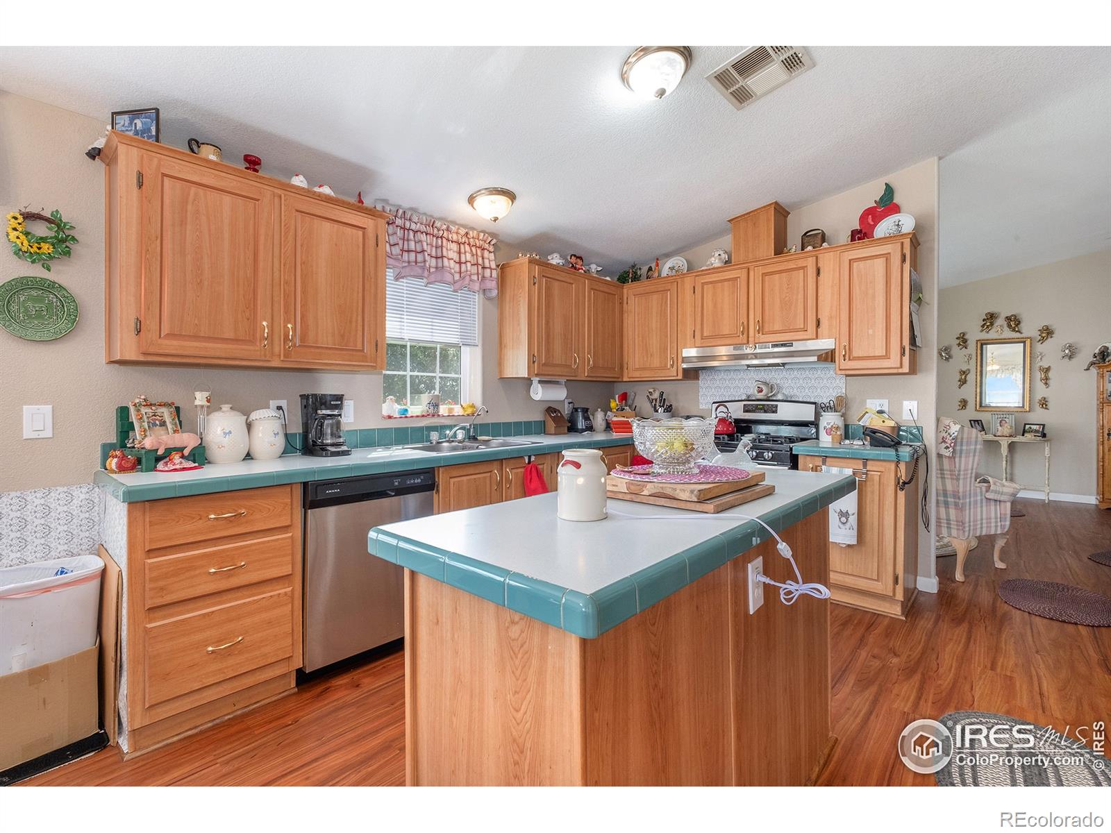 MLS Image #9 for 31802  county road 78 ,galeton, Colorado